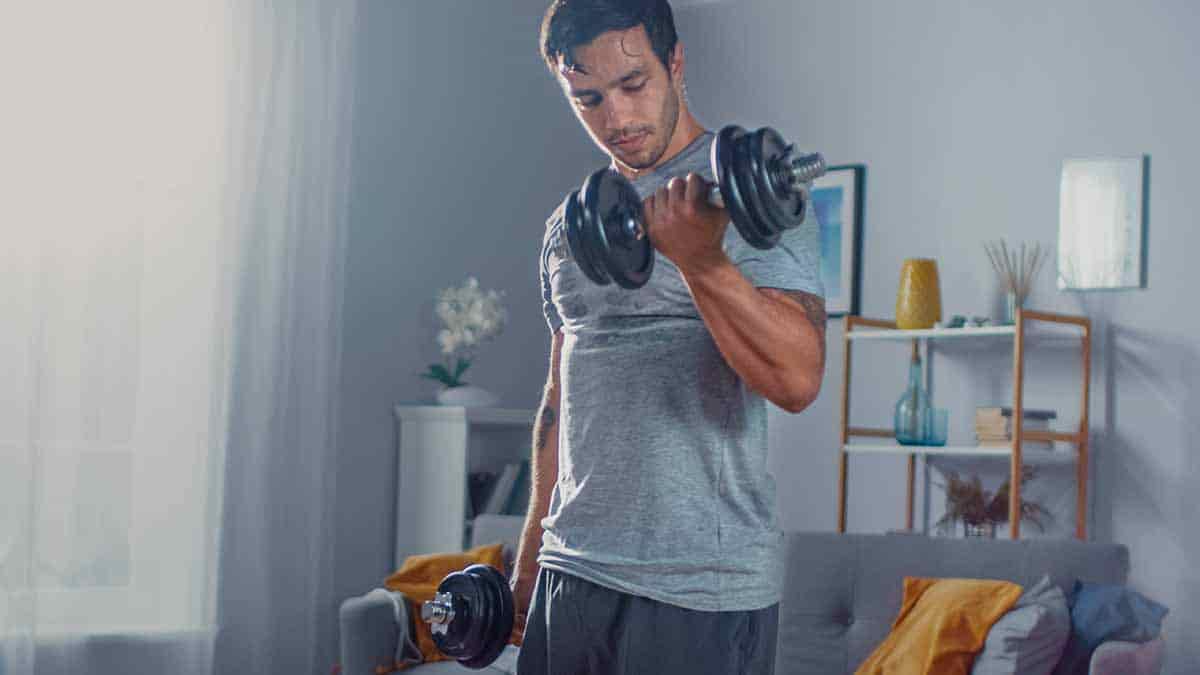 You are currently viewing 10 Tips for Doing Weight Training at Home